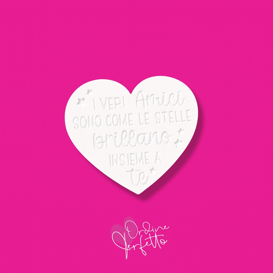 Gessetto “amici”